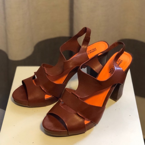 Kenneth Cole Strappy Leather Heels Size 8 - Picture 2 of 4